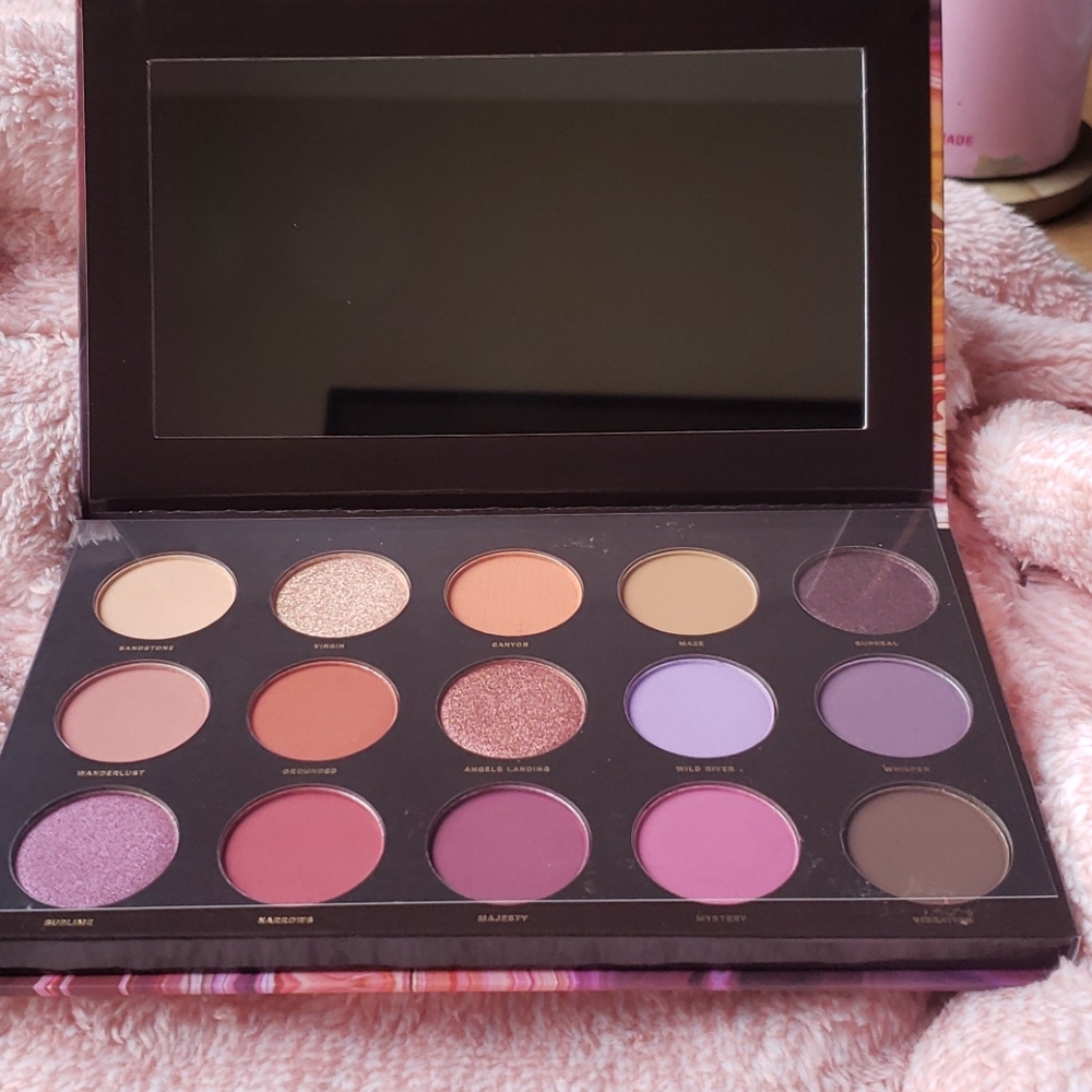 Hipdot Zion Eyeshadow Palette